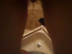 Amateur Pissing 